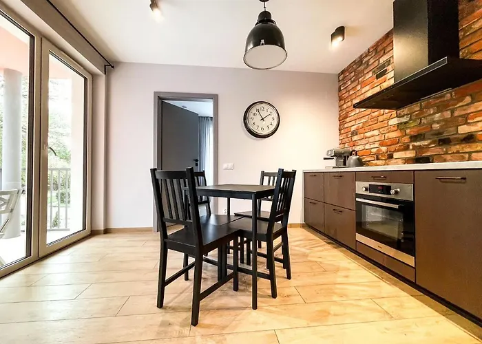 Urban Deluxe Dabie アパート